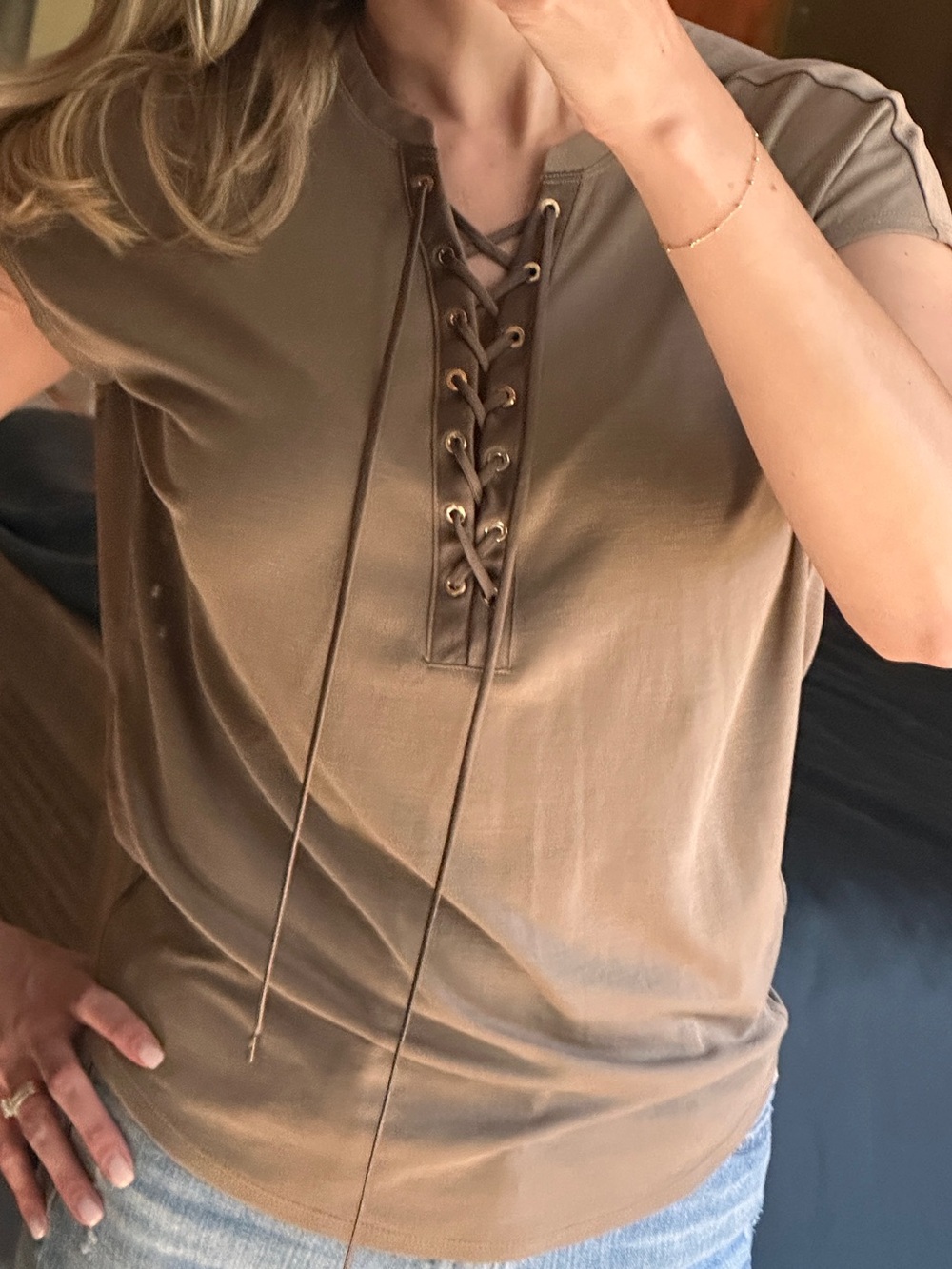 2/$10 or 3/$12 ❤️ WHBM XS toasted brown short-sleeve top lace-up shirt nautical